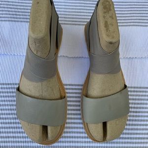 NWOT Sorel Ella II Sandal.